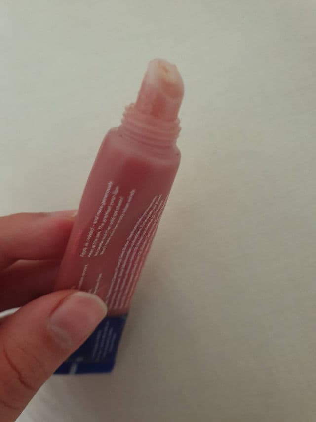 Ultra Violette Sheen Screen  SPF 50 Hydrating Lip Balm review photo by lilalit