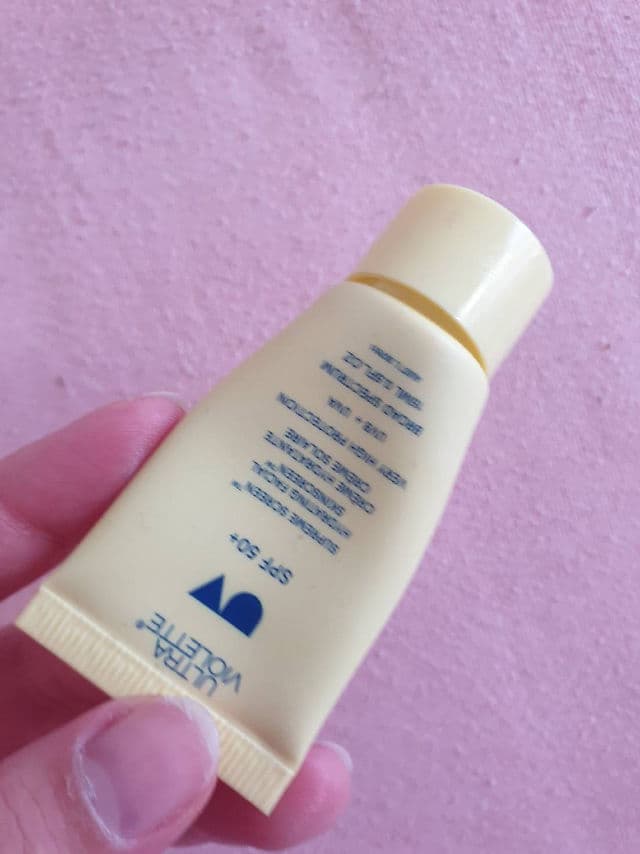 Ultra Violette Supreme Screen SPF 50+ Hydrating Facial Sunscreen review photo by lilalit