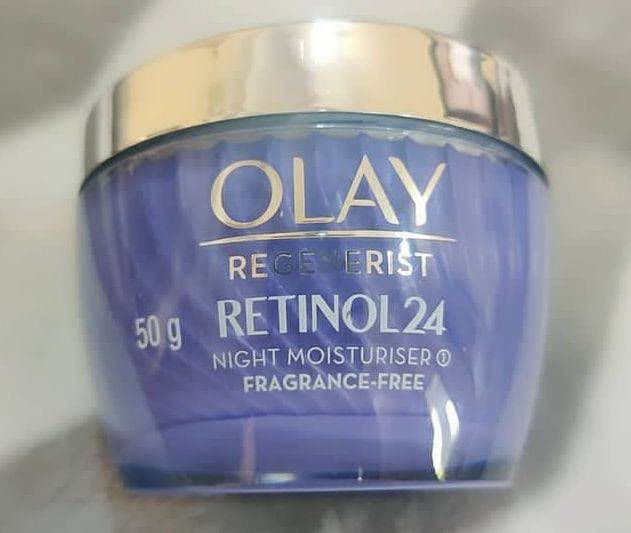 Olay Regenerist Retinol24 + Peptide Night Face Moisturizer review photo by almightygoddess