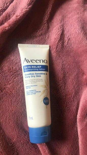 Aveeno Skin Relief Moisturizing Lotion review photo by NadlyneHanna