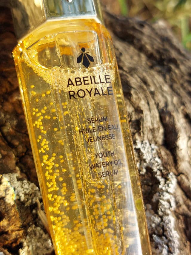 Guerlain Abeille Royale Advanced Youth Watery Oil review photo by TheGreenFramboise