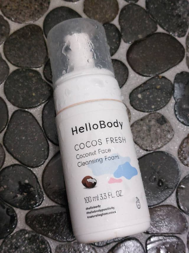 HelloBody Coco Fresh Face Cleansing Foam review photo by TheGreenFramboise