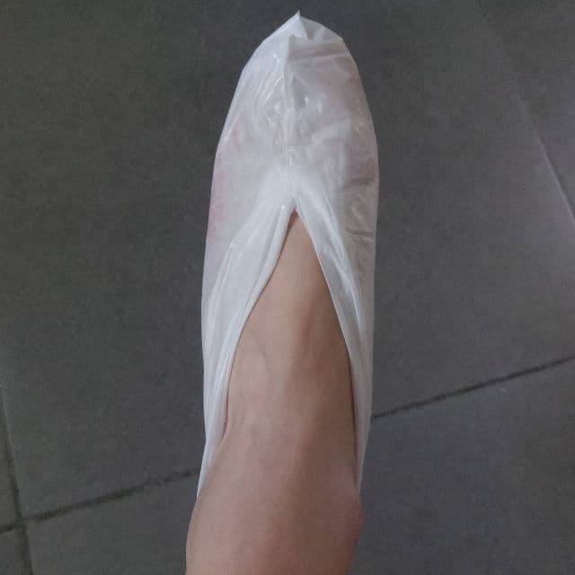 Purederm Shiny & Soft Foot Peeling Mask review photo by RedMarine28
