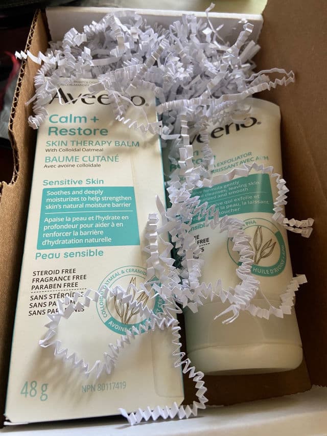 Aveeno Calm + Restore Skin Therapy Balm review photo by monikalovesuu93