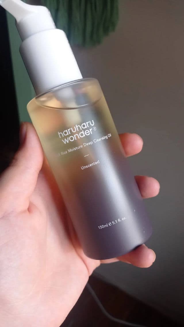 HaruHaru WONDER Black Rice Moisture Deep Cleansing Oil review photo by Ashee116