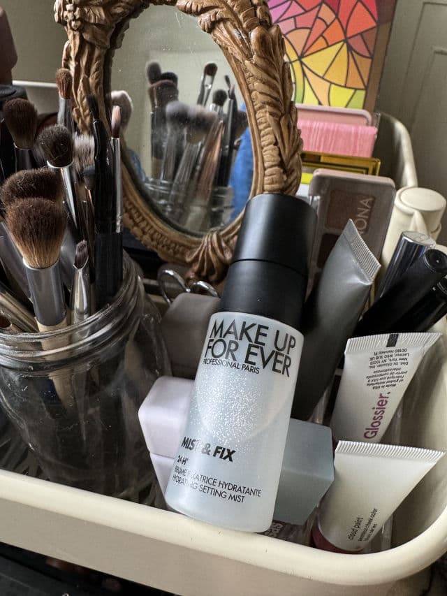 Make Up For Ever Mist & Fix review photo by EEra