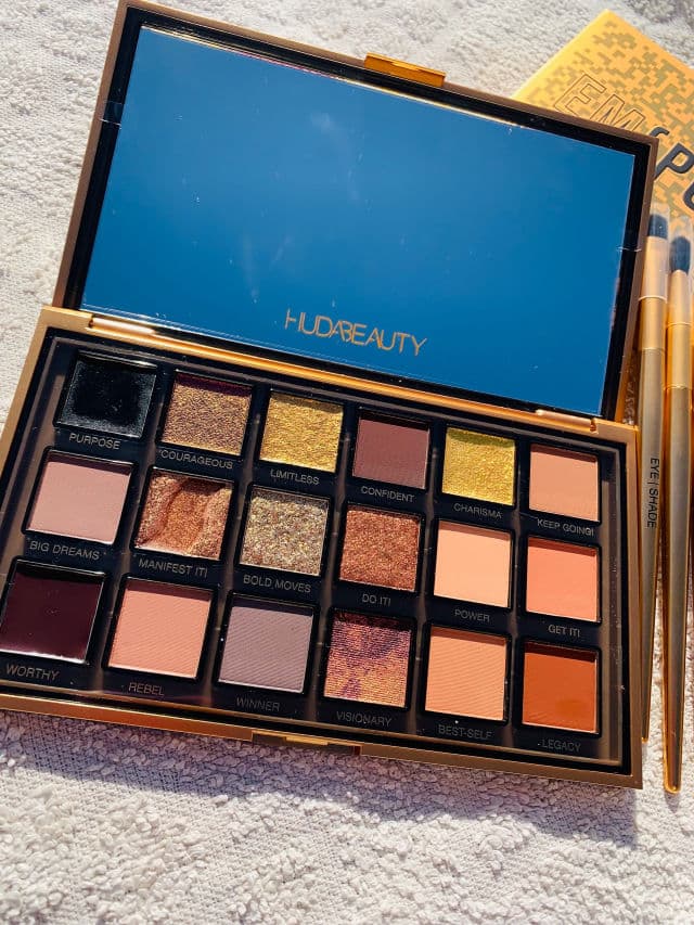 Huda Beauty Empowered Eyeshadow Palette review photo by miladz