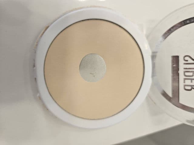 Maybelline SuperStay Full Coverage Powder Foundation  review photo by kagu