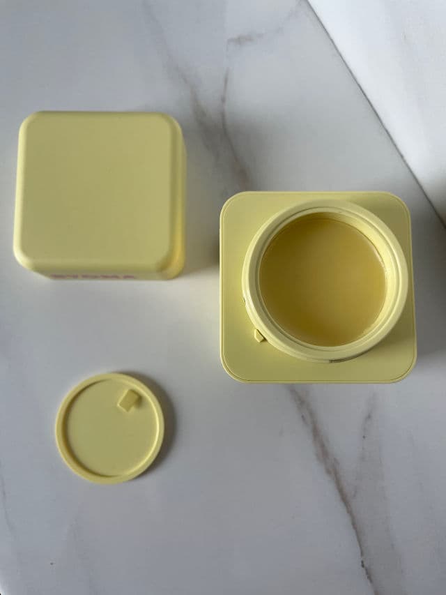BYOMA Melting Balm Cleanser review photo by sosie