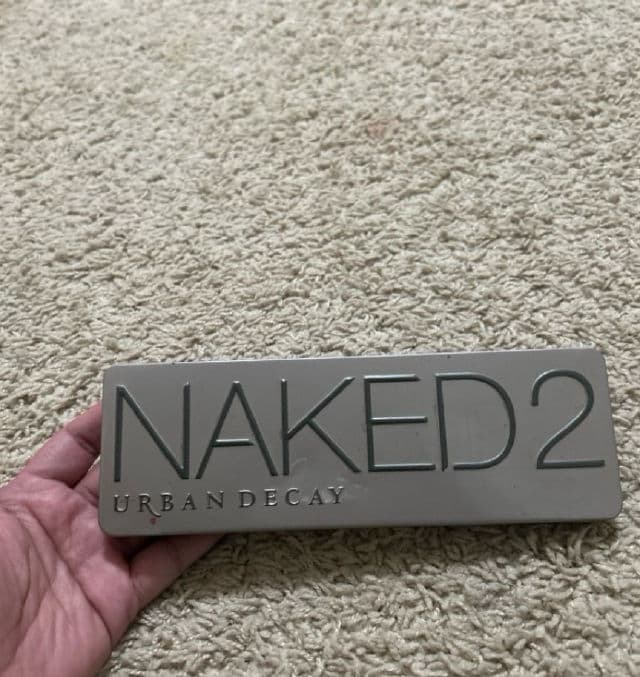 Urban Decay Naked2 Eyeshadow Palette review photo by Creativemom