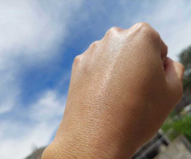 PAPA RECIPE Mild Derma Waterful Sun Lotion SPF50+ PA++++ review photo by thatgirlcoffee