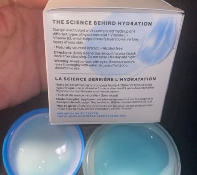 Pond's Gel Hydra Active review photo by CorieHoopz
