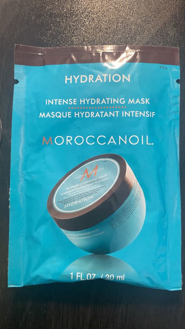 Moroccanoil Weightless Hydrating Mask review photo by CorieHoopz
