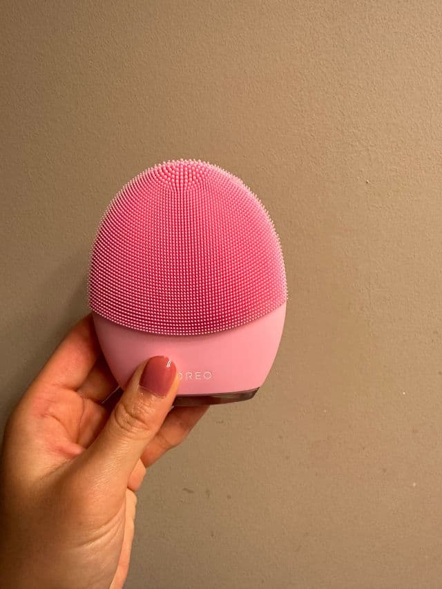 Foreo Luna 4 review photo by toriiaaa