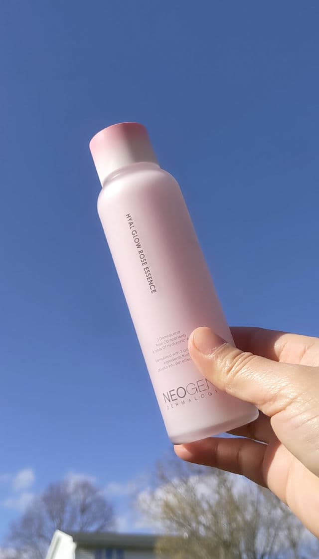 NEOGEN Dermalogy Hyal Glow Rose Essence  review photo by YencyWood