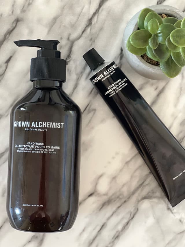 Grown Alchemist Hand Wash: Sweet Orange, Cedarwood, Sage review photo by maroxnaimi