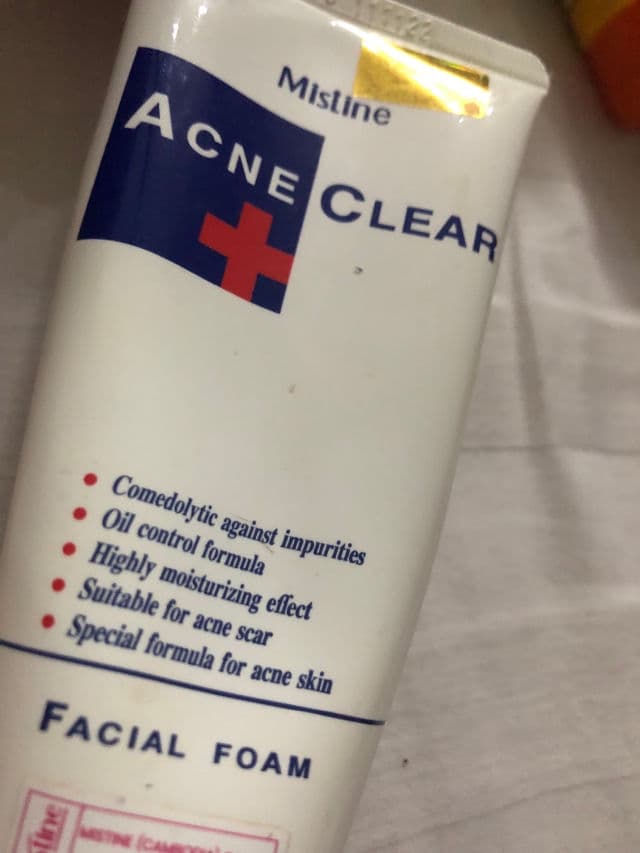 Mistine ACNE + Clear Facial Foam review photo by Pickycarrie