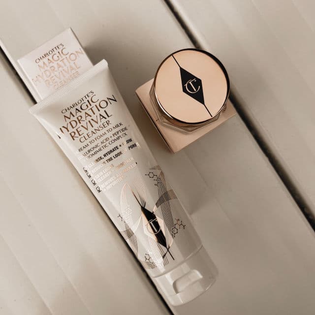 Charlotte Tilbury Charlotte's Magic Water Cream review photo by mb13