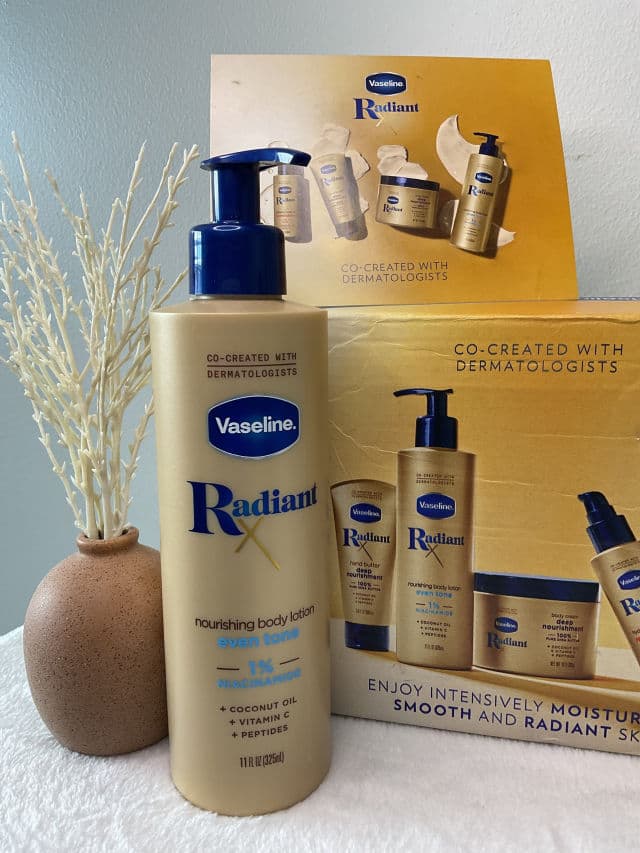 Vaseline Radiant Even Tone Nourishing Body Lotion review photo by Anna121