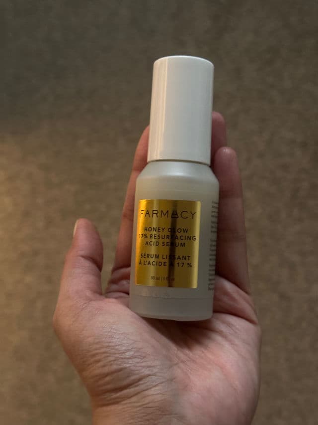 Farmacy Honey Glow 17% AHA + BHA Resurfacing Acid Serum review photo by Timira