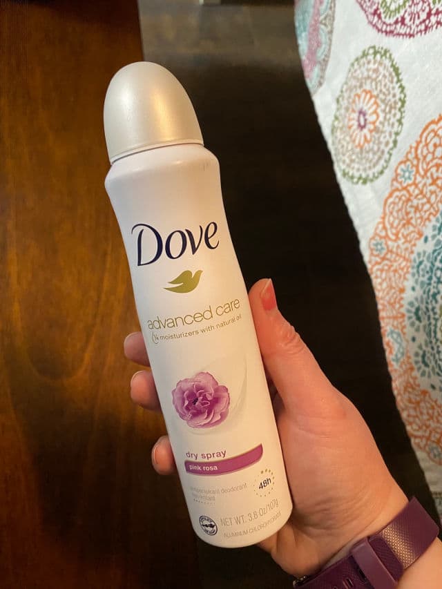 Dove Advanced Care Invisible Dry Spray Antiperspirant Deodorant review photo by lucytsai