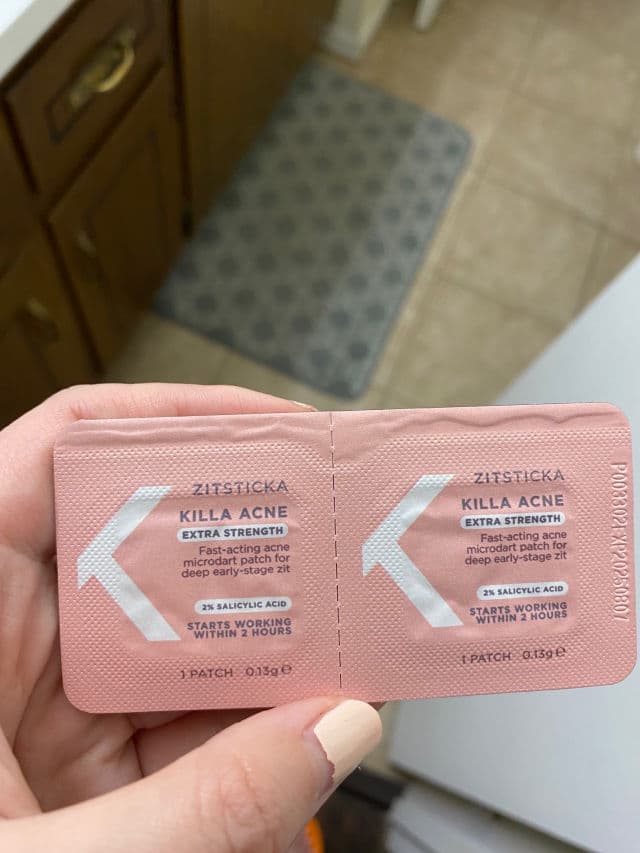 ZitSticka KILLA™ KIT - Microdart KILLA Patches review photo by elletsai90