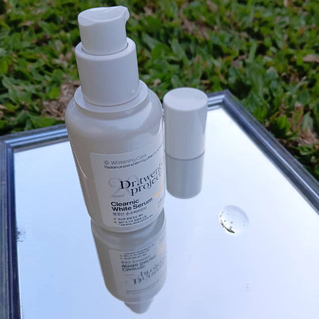 Dr. Twenty Project Clearnic White Serum review photo by SigridB