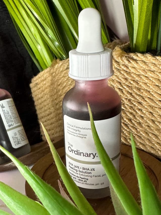 AHA 30% + BHA 2% Peeling Solution product review