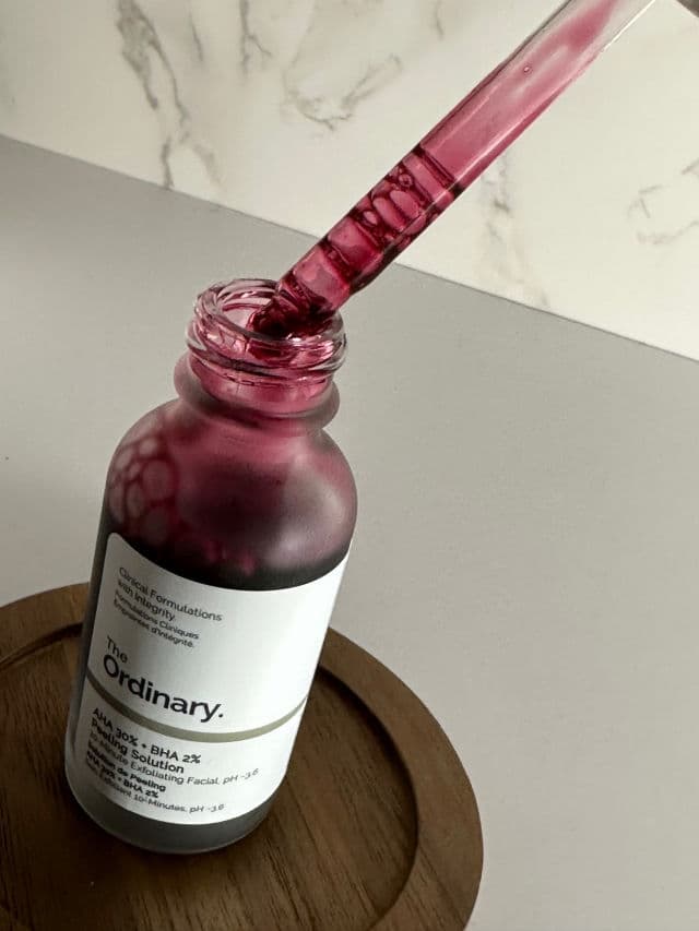 AHA 30% + BHA 2% Peeling Solution product review