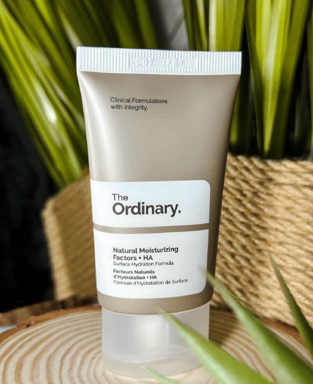 Natural Moisturizing Factors + HA product review