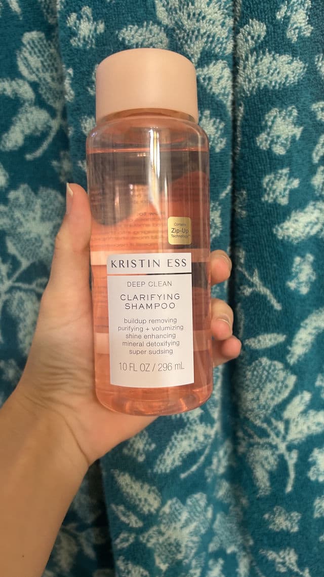 Kristin Ess Hair Extra Gentle Shampoo review photo by mawma