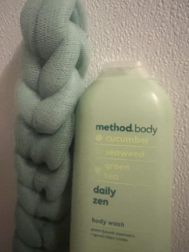 Method Body Wash: Deep Detox review photo by lynnc355