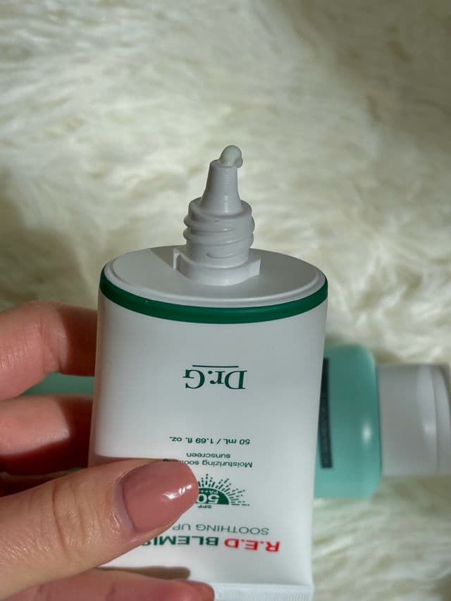 DR.G Red Blemish Soothing Up Sun SPF50+/PA++++ review photo by Kristt