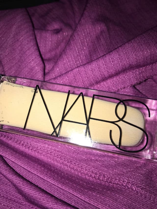 NARS Natural Radiant Longwear Foundation review photo by Hannahmck