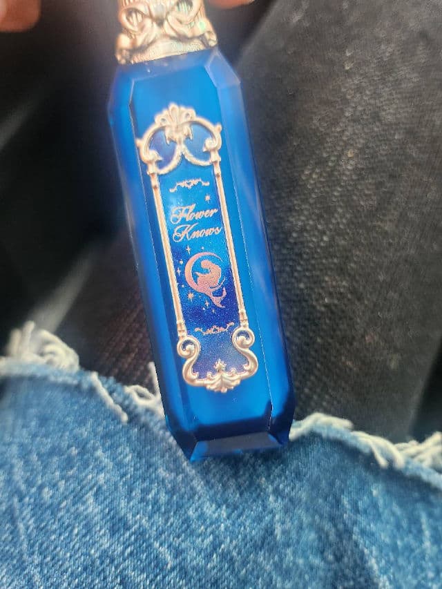Flower Knows Moonlight Mermaid Jewelry Lip Gloss - GE02 Goldfish Pearl review photo by arianna2