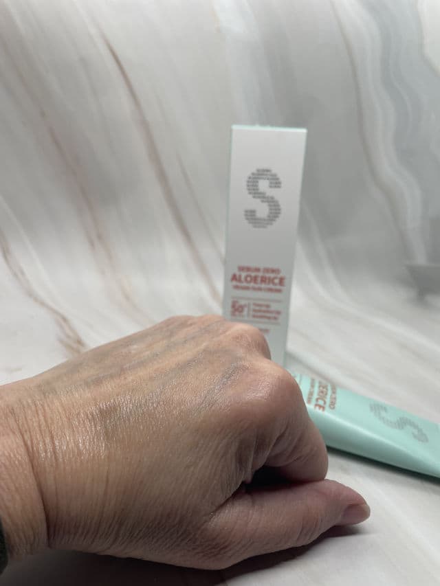 Sebum Zero Aloerice Vegan Sun Cream SPF 50+ PA++++ product review