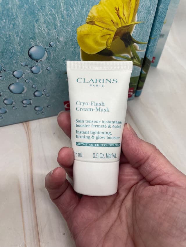 Clarins Cryo-Flash Cream Mask review photo by Sharonspendstoomuch