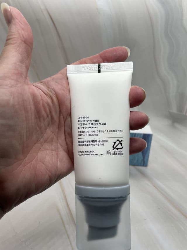 Madagascar Centella Hyalu-Cica Water-Fit Sun Serum SPF50+ PA++++ product review