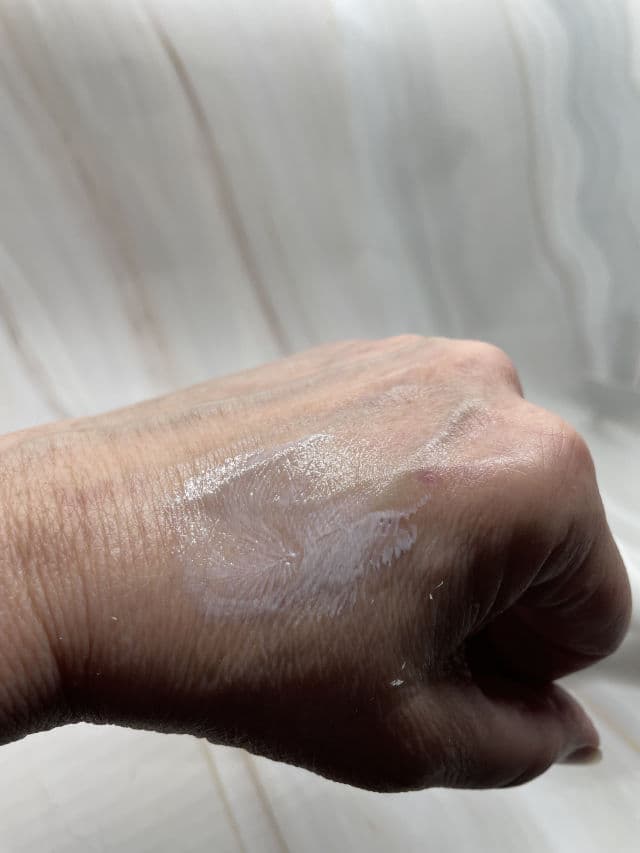 Madagascar Centella Hyalu-Cica Water-Fit Sun Serum SPF50+ PA++++ product review