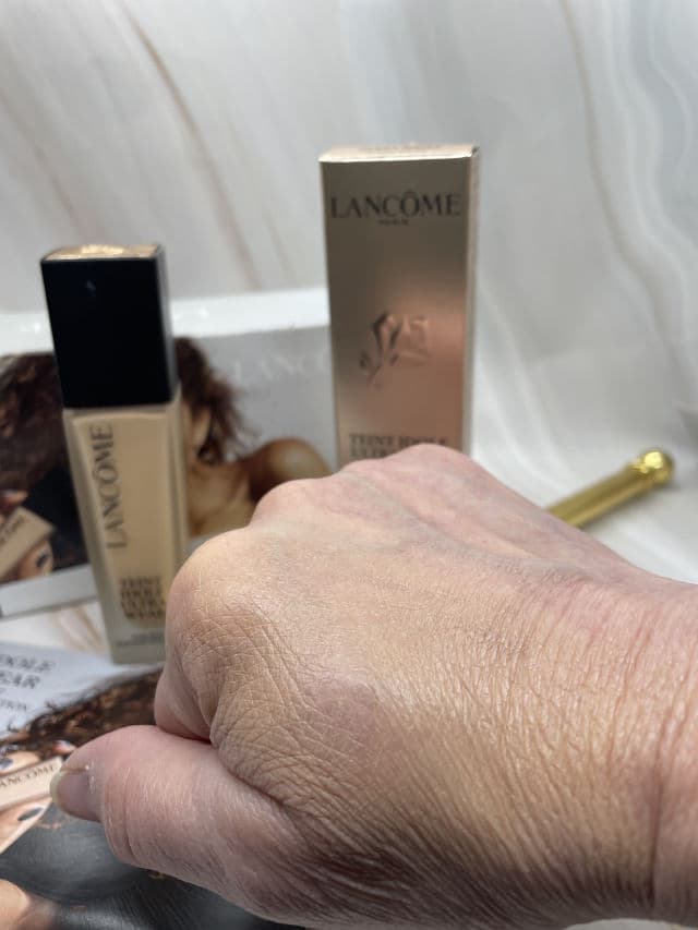Lancome Teint Idole Ultra 24H Long Wear Foundation review photo by Sharonspendstoomuch