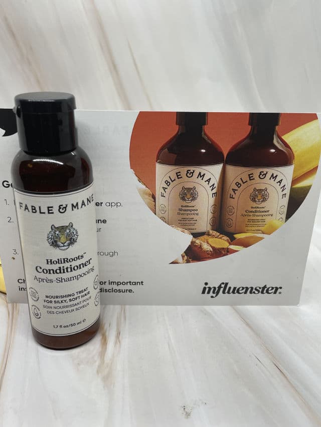 Fable & Mane HoliRoots Conditioner review photo by Sharonspendstoomuch