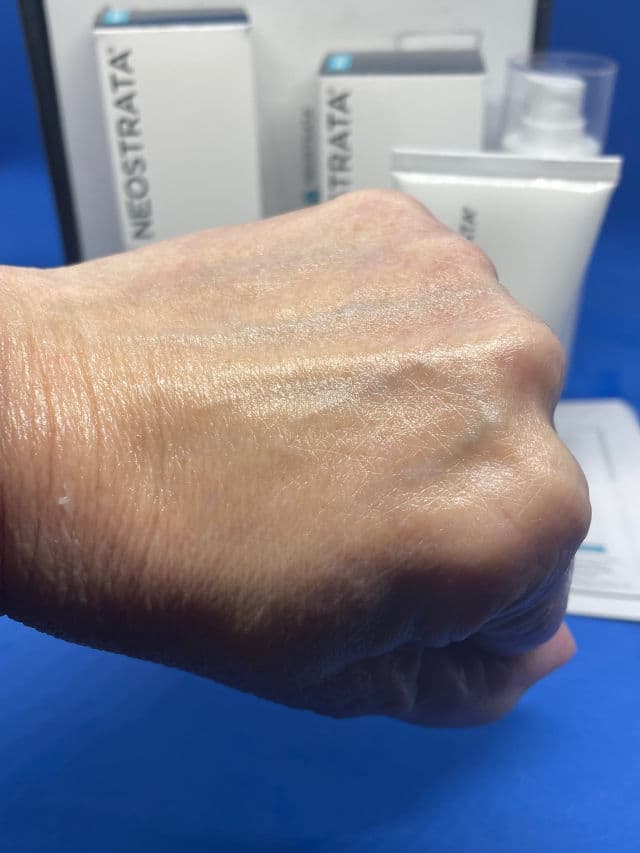 NeoStrata Bionic Face Cream, 12 PHA review photo by Sharonspendstoomuch