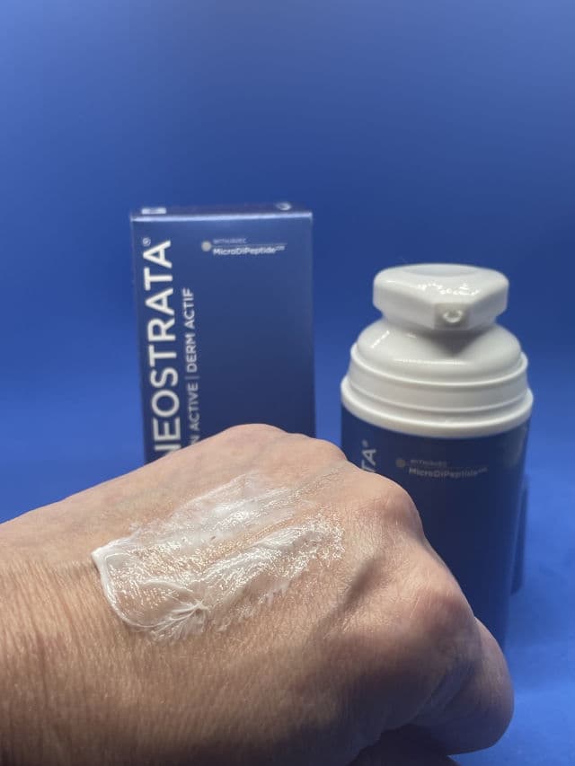 NeoStrata Skin Active Triple Firming Neck Cream review photo by Sharonspendstoomuch