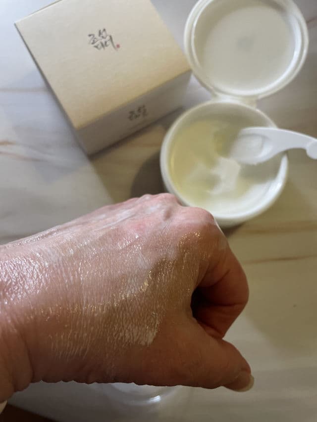 BEAUTY OF JOSEON Radiance Cleansing Balm review photo by Sharonspendstoomuch