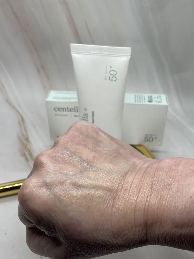 Centella Asiatica Sun Cream SPF 50+ PA++++  product review
