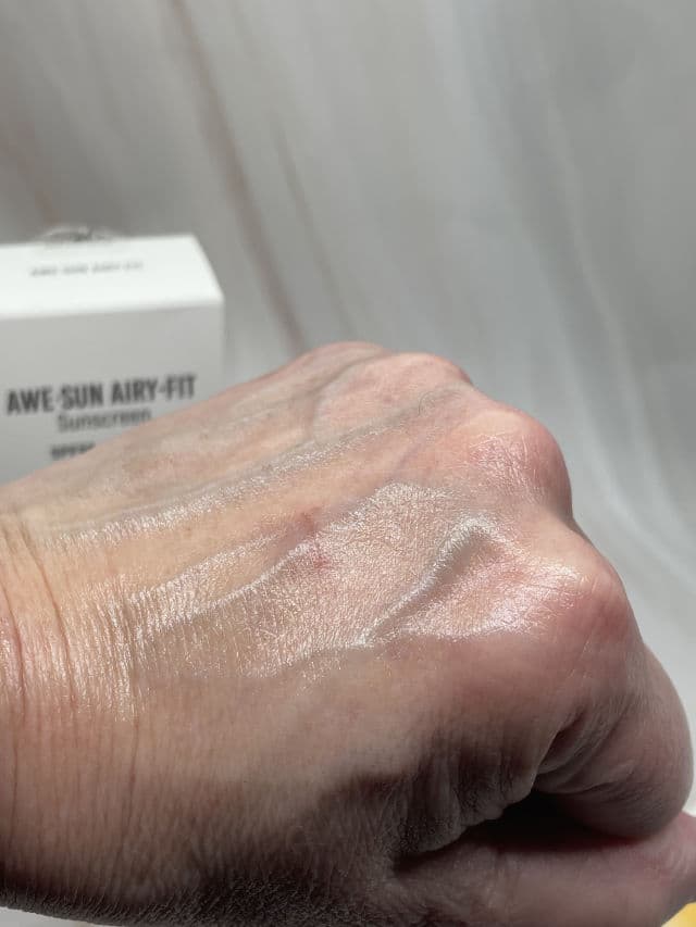 Awe-Sun Airyfit Sunscreen SPF50+ PA ++++  product review