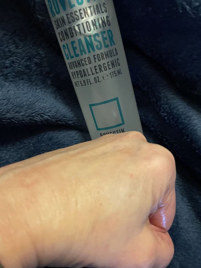 Skin Essentials Conditioning Cleanser product review