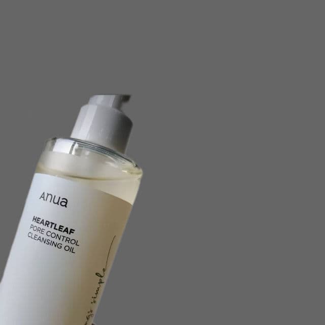 ANUA Heartleaf Pore Control Cleansing Oil review photo by smear