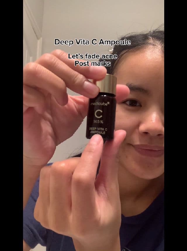 Medicube Deep Vita C Ampoule review photo by Muaniecing 