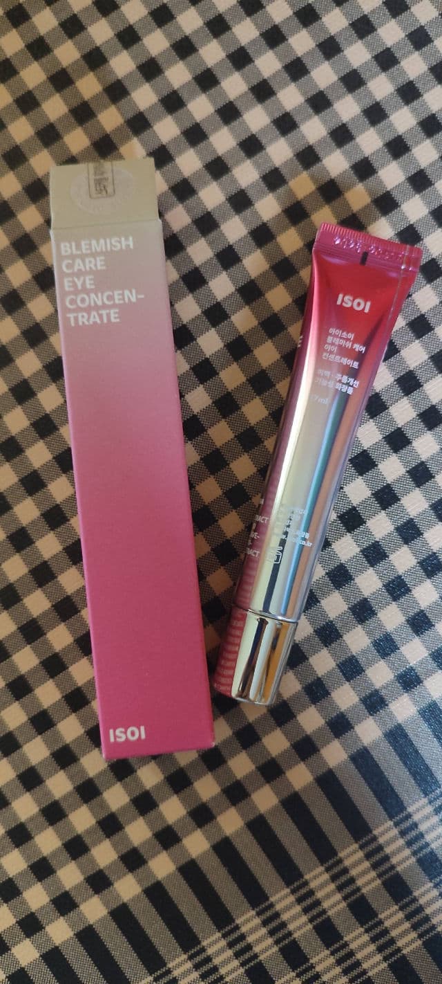 Isoi Bulgarian Rose Blemish Care Eye Concentrate review photo by TxellSS